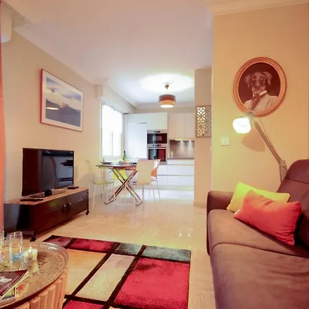 - Le Saint Bernard - 2 Min Walk From The Appartement *